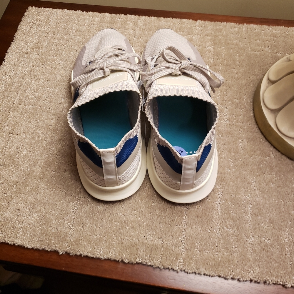 SOLD....NEW Adidas EQT Support Primeknit Shoes 9.5 - Picture 5 of 8